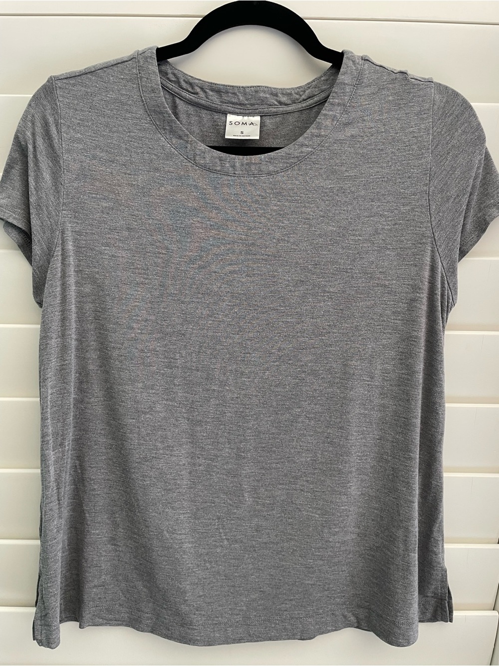 Soma Gray Short Sleeve Tee Size Small